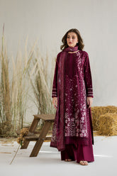 Winter Edit Vol.1 '25 By Sobia Nazir ( Design 6A )